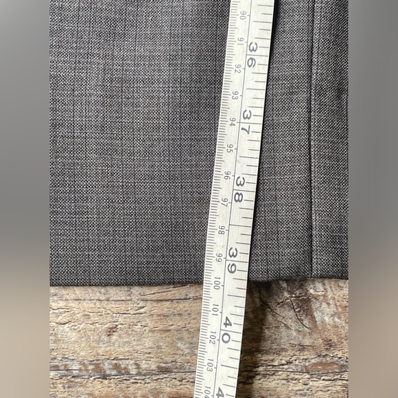 Kenneth Cole Men’s Two Button Charcoal Gray Suit and Slacks, 38R/32W - Picture 2 of 12